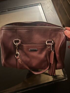 Coach Leather Shoulder Bag - Burgundy